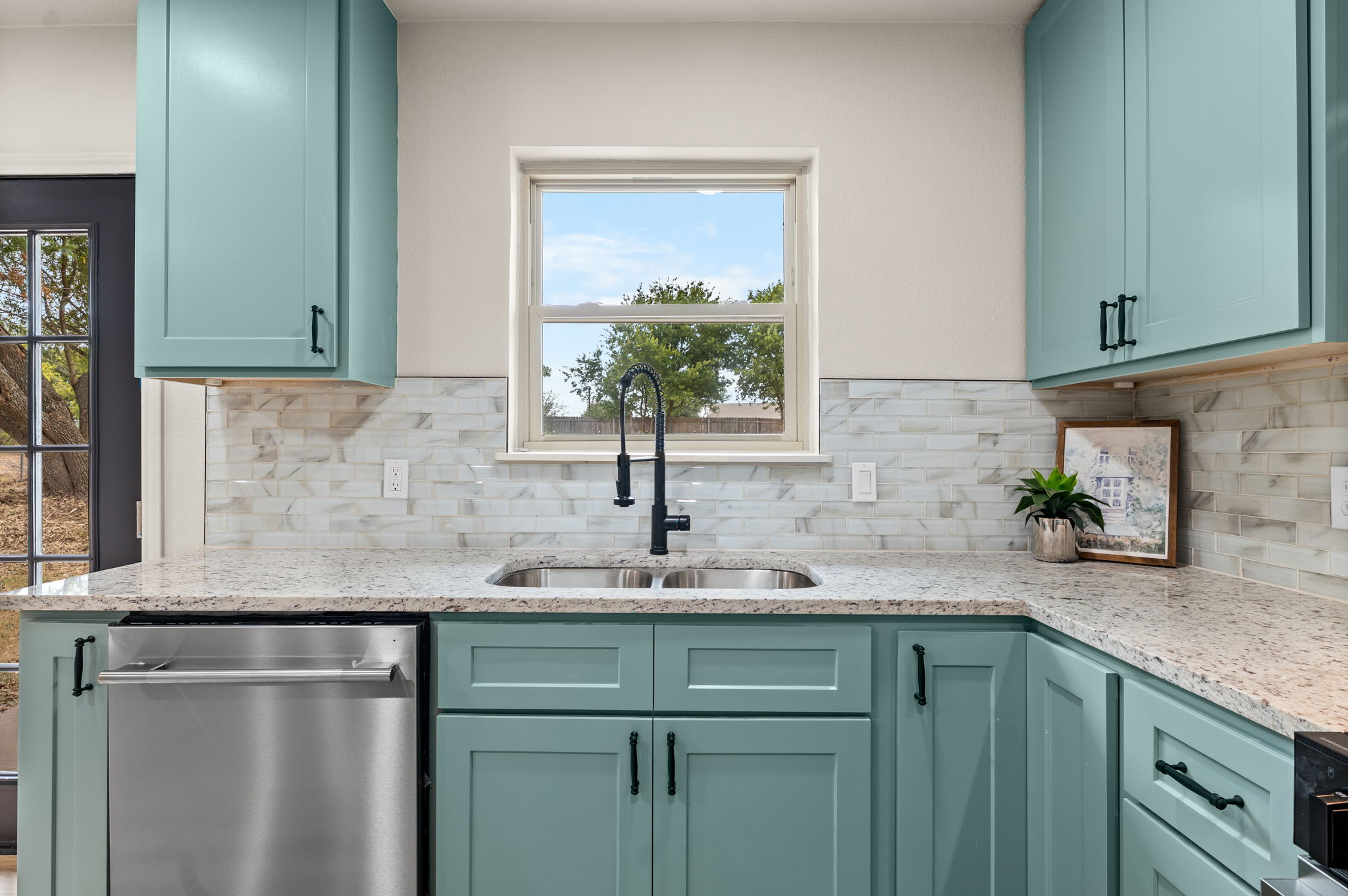 Kitchen sink
