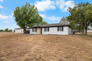 MORE FRONT EXT VIEW