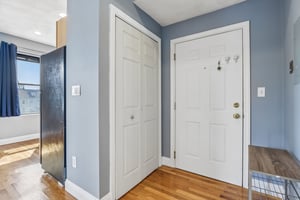 Main St unit 5-S2107-006.jpg