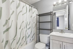 Main St unit 5-S2107-016.jpg