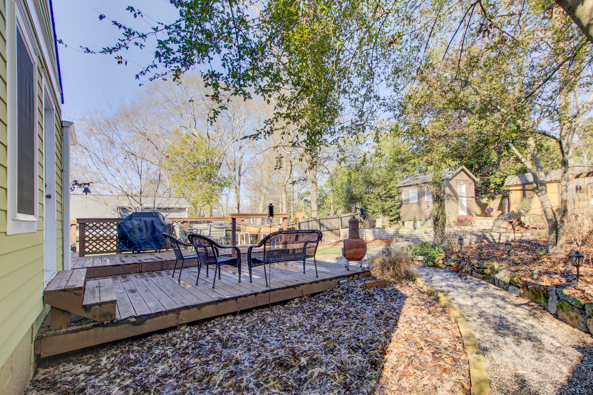 24 Exterior Deck B w Yard