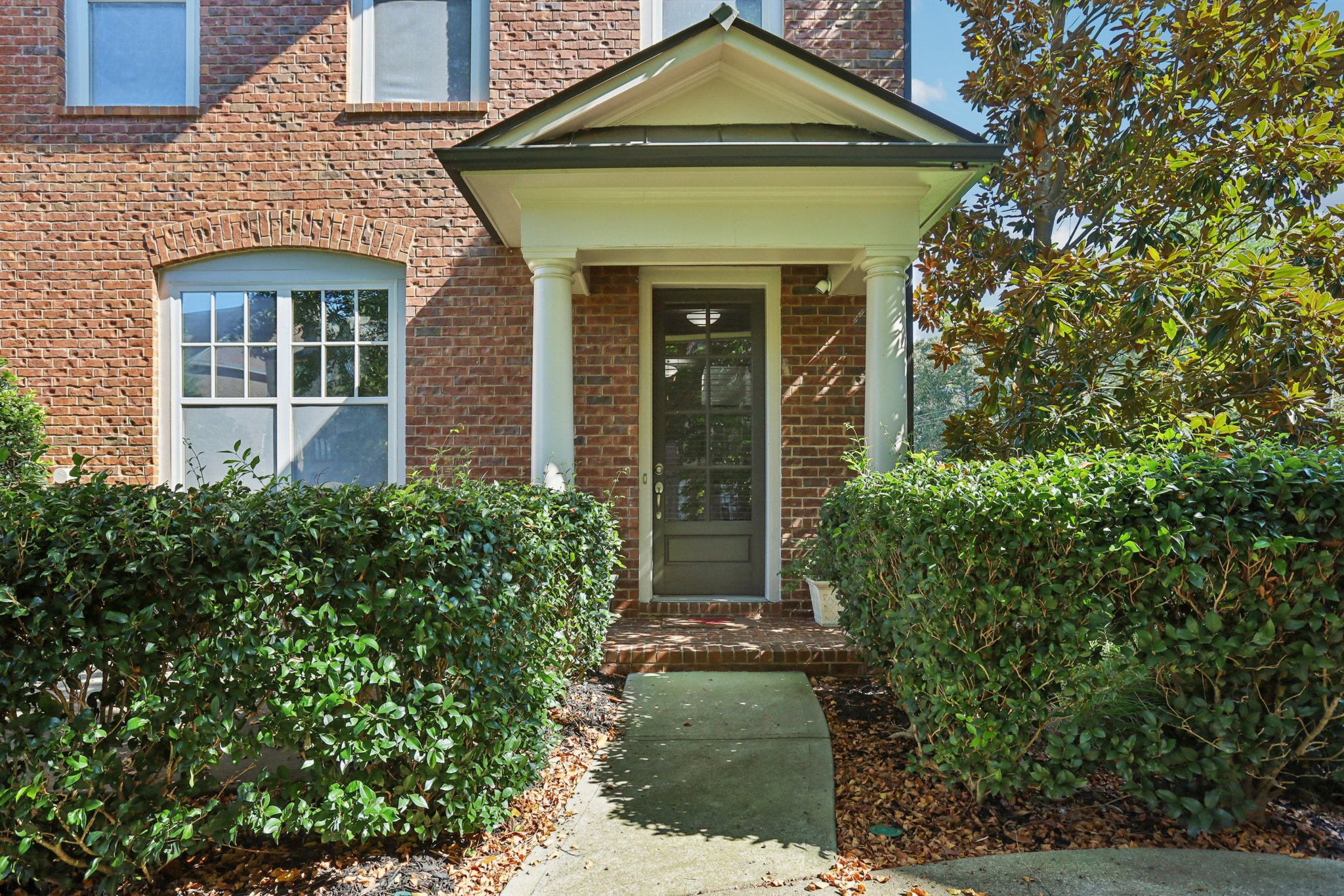 Micayne Cir SE-L1309-001.jpg