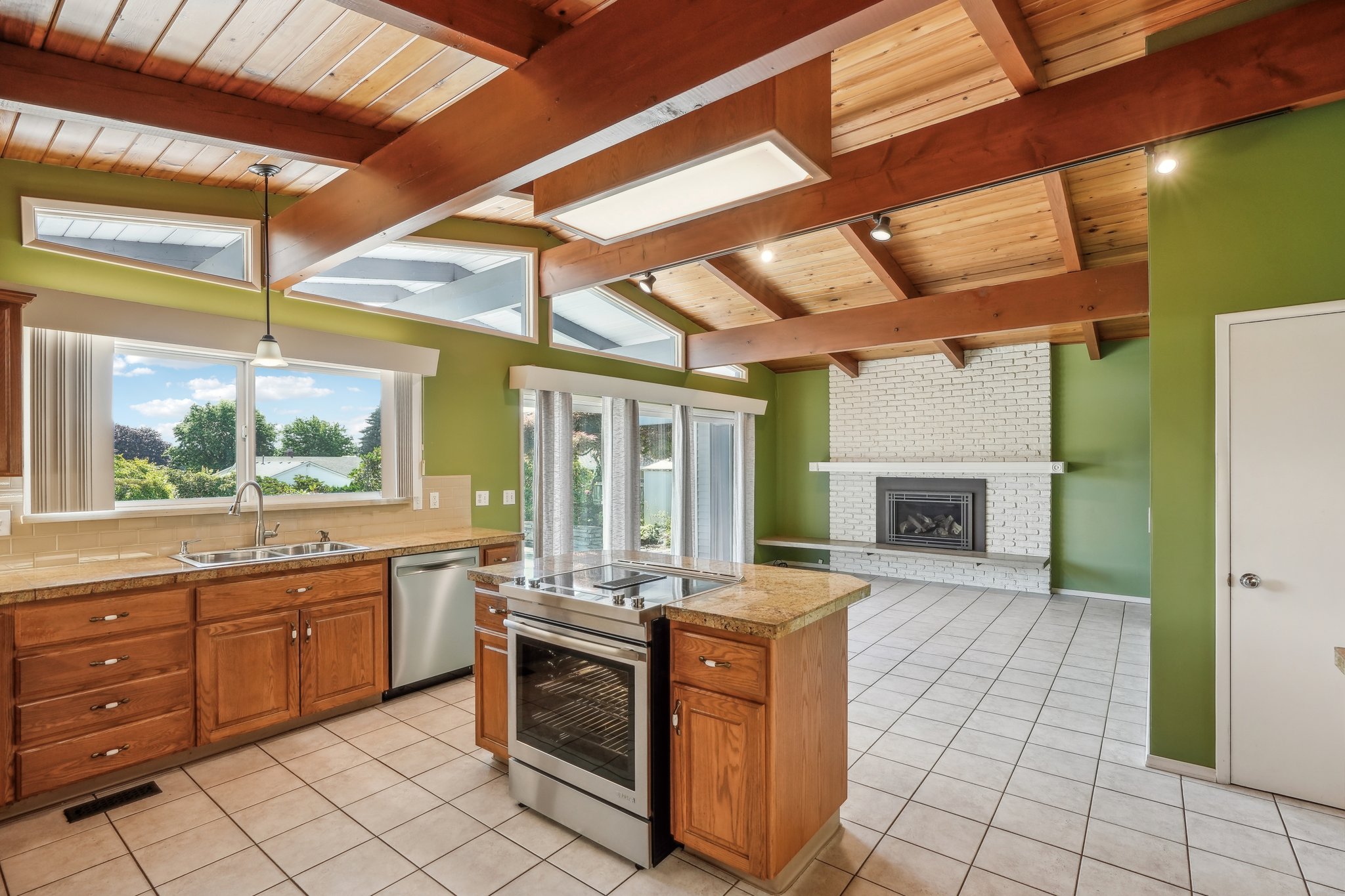 NW Wallula Ave-030.jpg