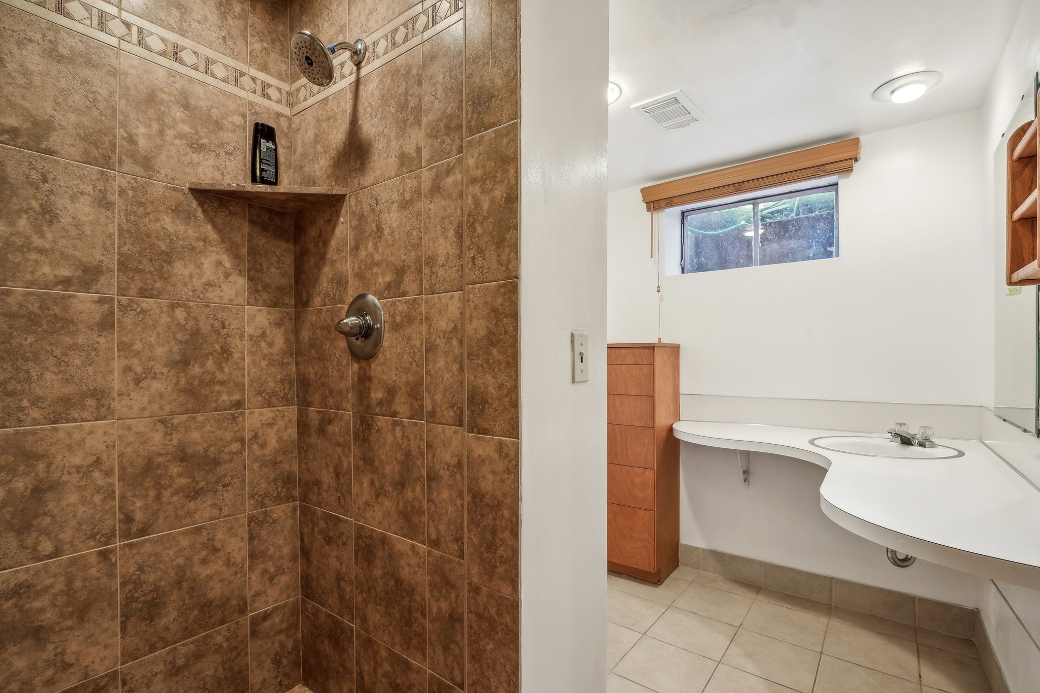 NW Wallula Ave-049.jpg