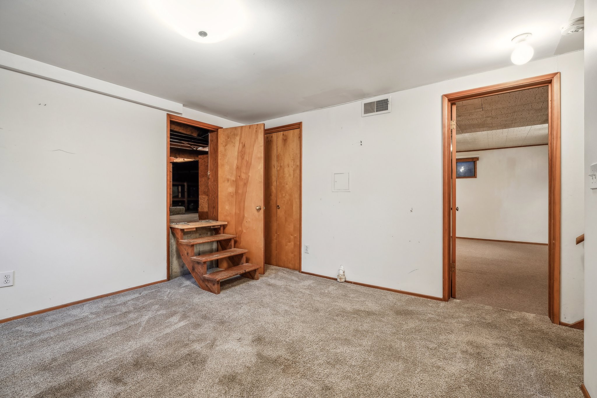 NW Wallula Ave-056.jpg