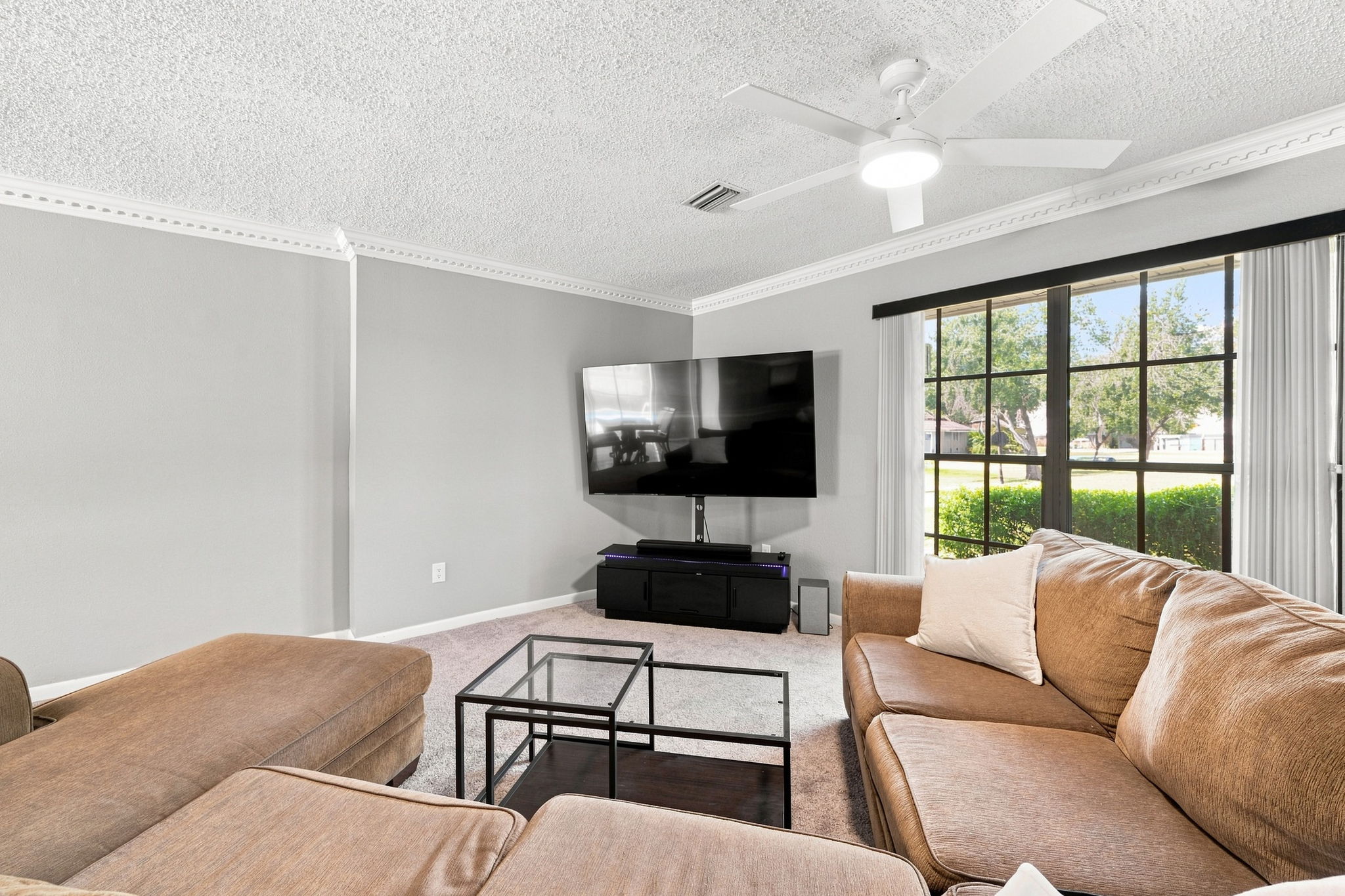 Living Room3