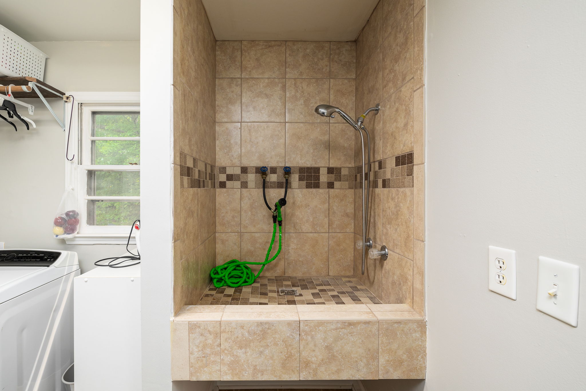 550 Pannel Rd-24