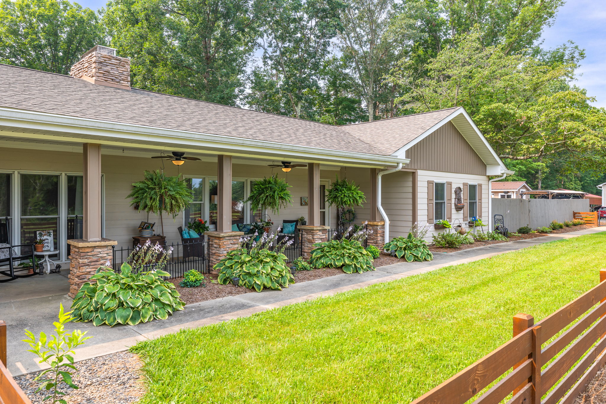 550 Pannel Rd-4