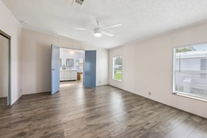Saint Johns Rd-S2904-015.jpg