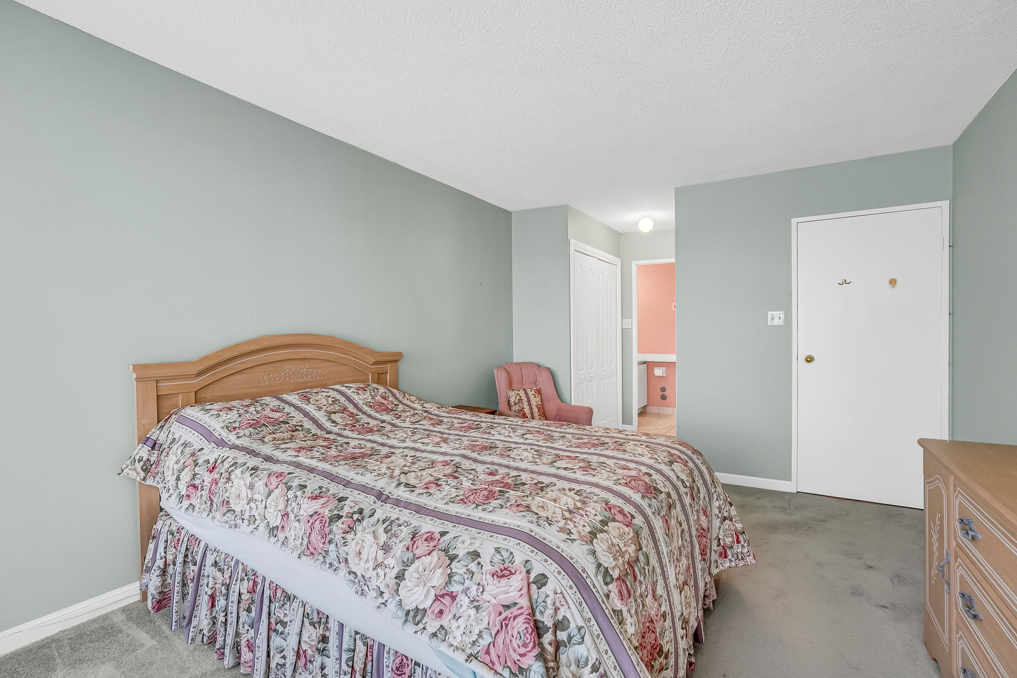 30-primary bedroom2