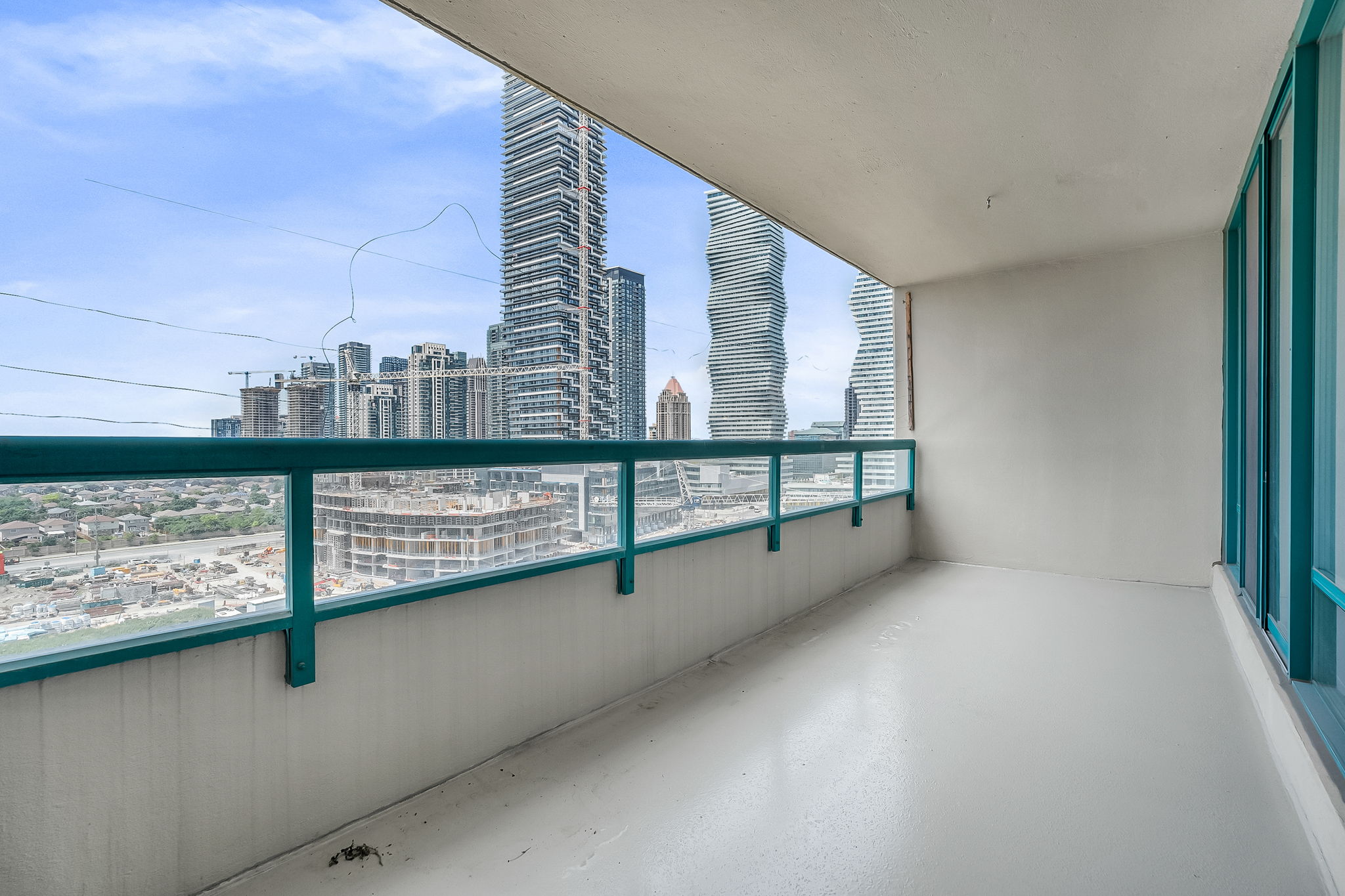 36-balcony1