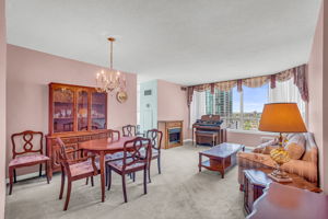 9-living room1