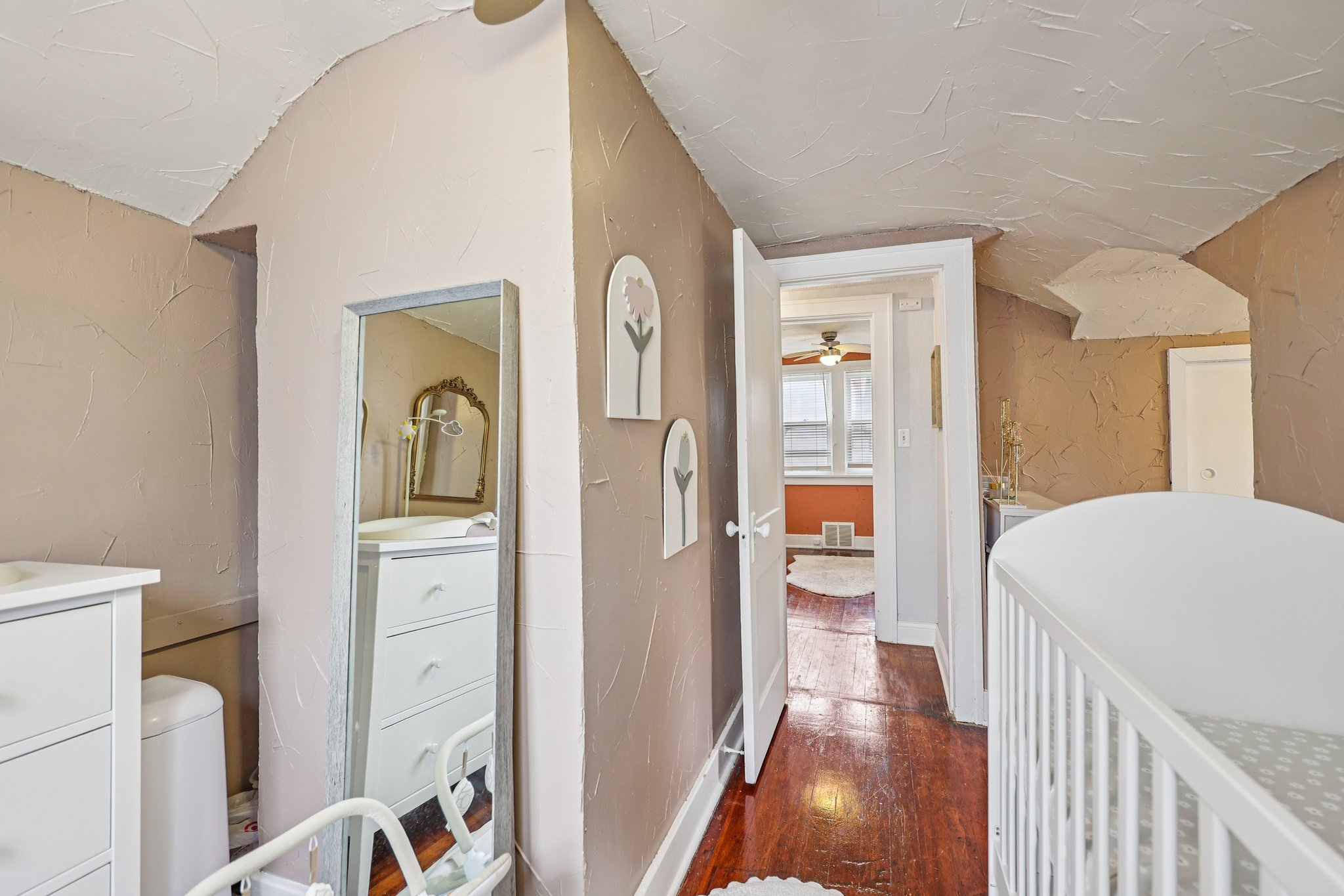 37th Ave-S1804-022.jpg