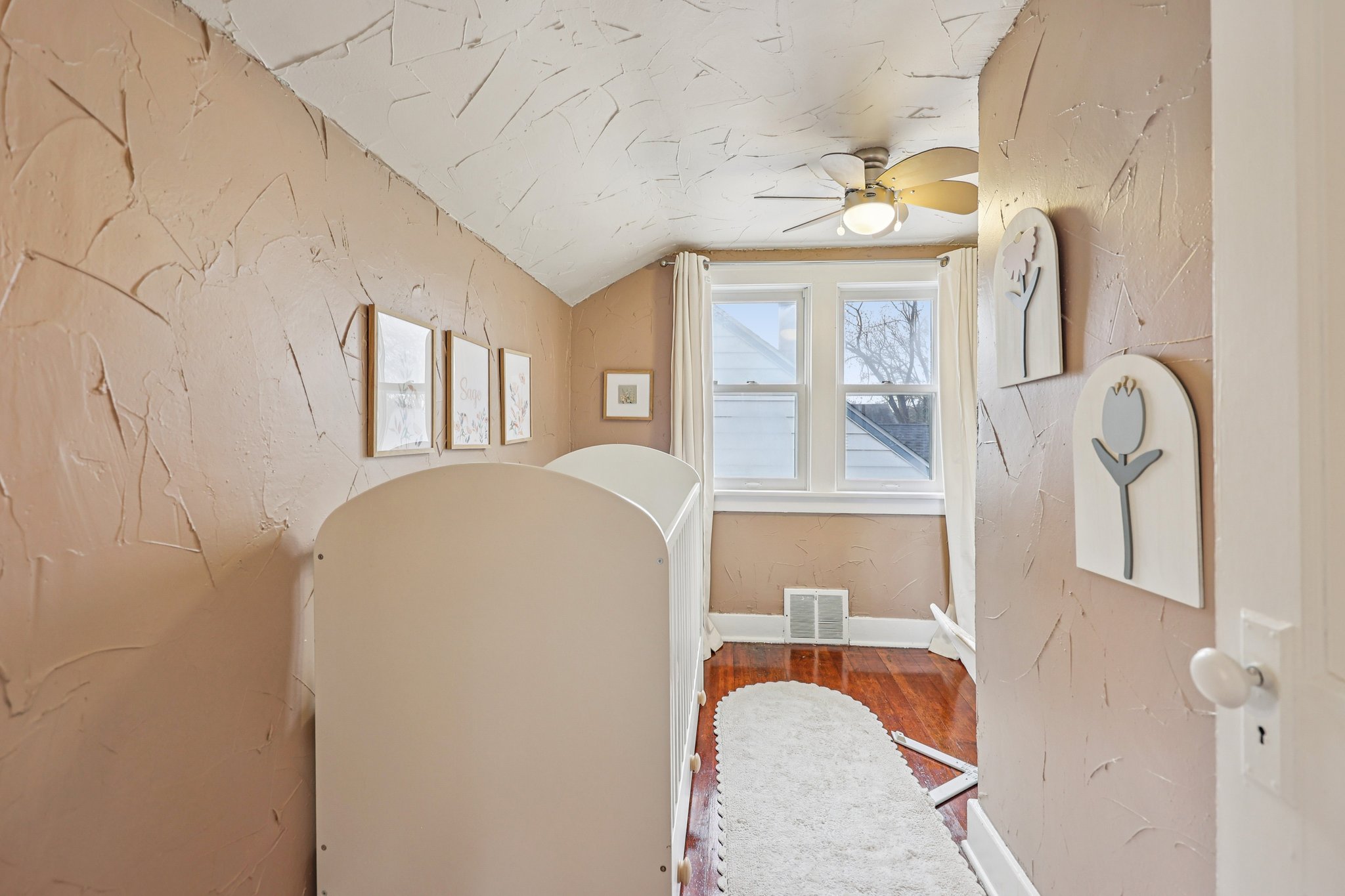 37th Ave-S1804-023.jpg