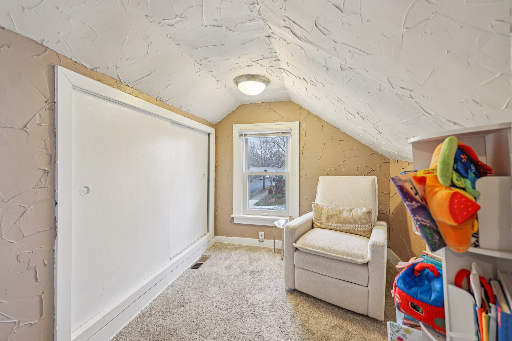 37th Ave-S1804-025.jpg