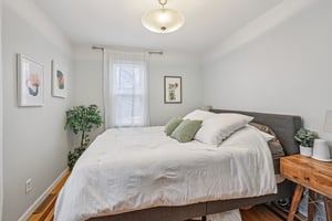 37th Ave-S1804-021.jpg