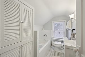 37th Ave-S1804-028.jpg