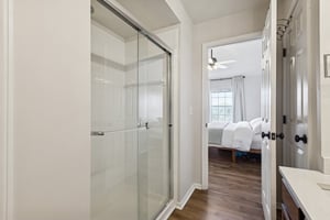 5500 NE 80th Terrace 3A_018.jpg