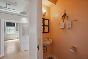  Photo 41