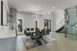 Foyer/Dining Room