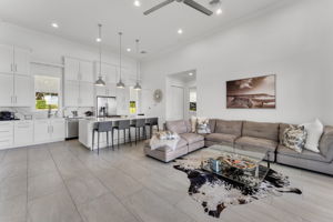 Guest House Kitchen/Living Room