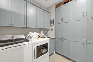 Laundry Room 2