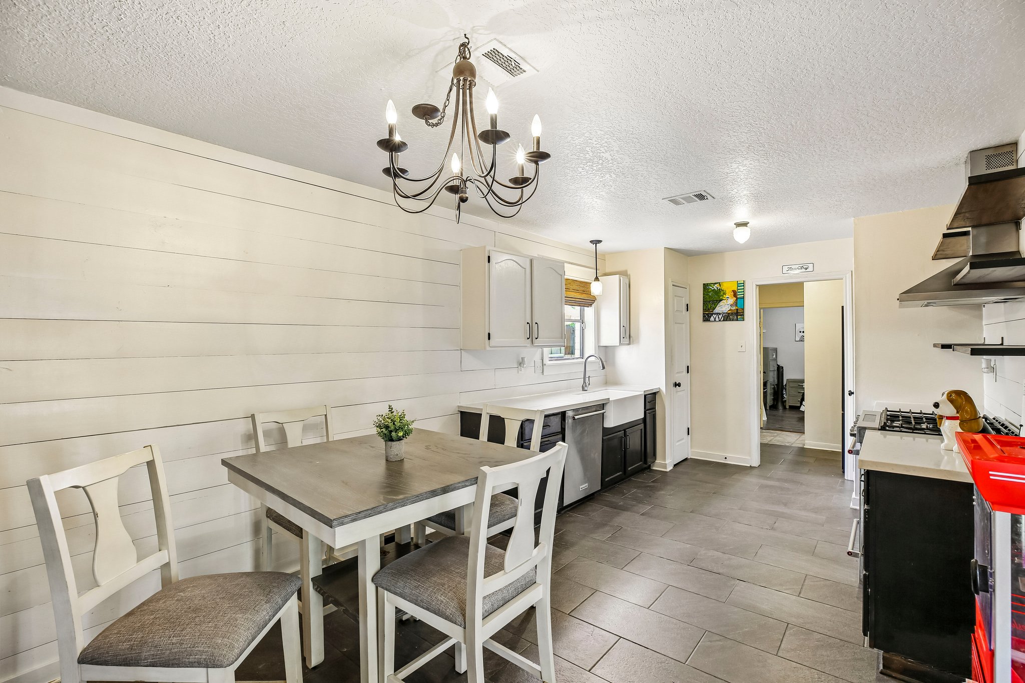 Pecos St-S1510-009.jpg