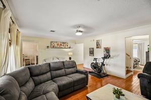 Pecos St-S1510-006.jpg