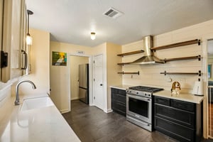 Pecos St-S1510-011.jpg