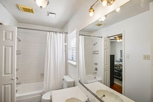 Pecos St-S1510-015.jpg