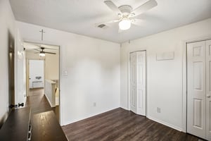 Pecos St-S1510-024.jpg