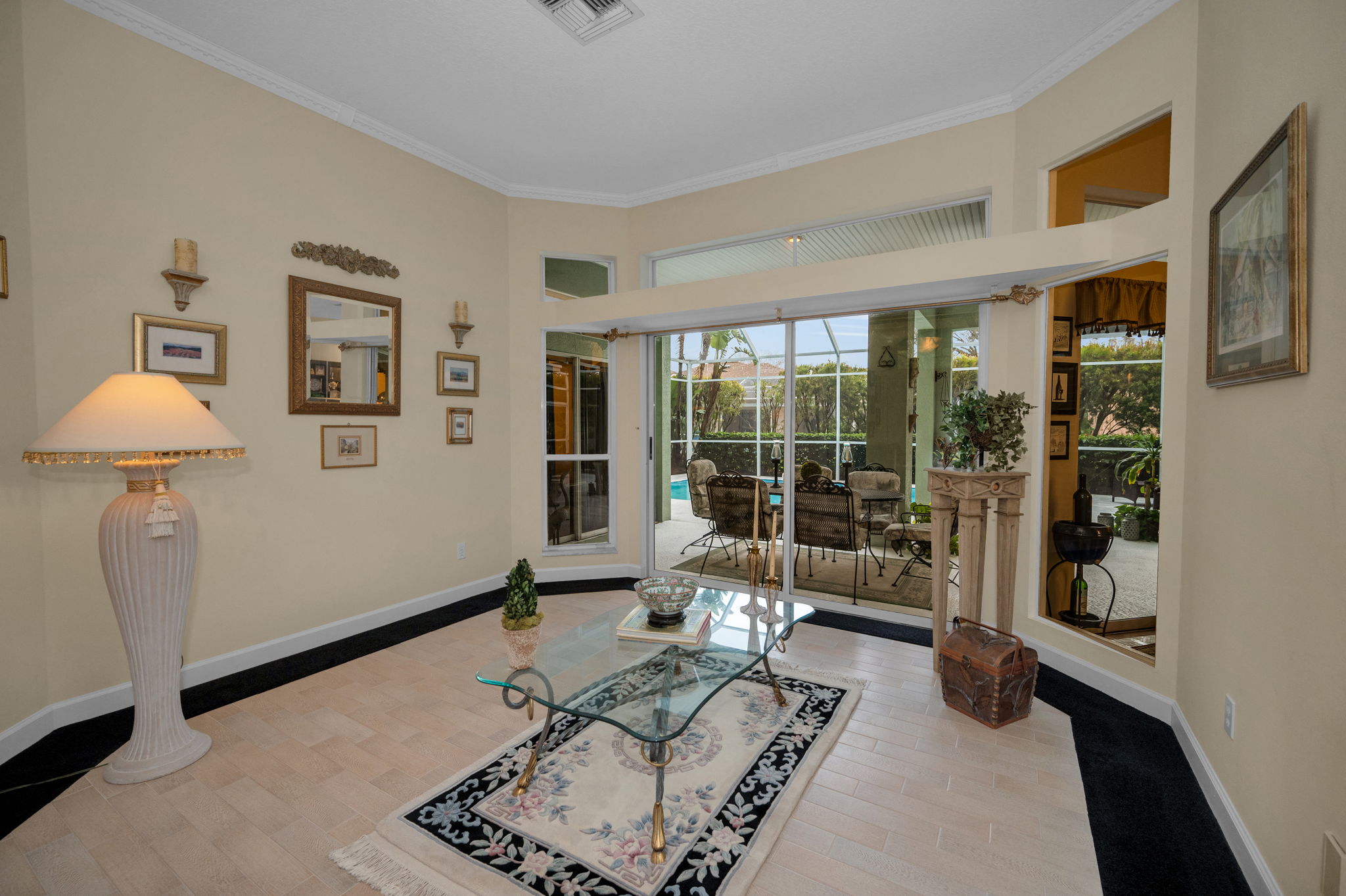 Living Room2