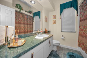 Bathroom2
