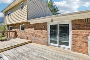 Yeager Ct-S2909-036.jpg