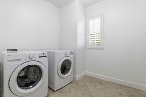 028_F8_5503 Southcrest Way