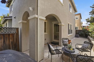 033_F8_5503 Southcrest Way