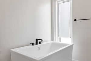 24-Primary Bathroom (4) copy