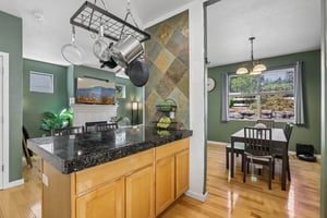 NE 44th St-S0108-032.jpg
