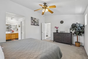 NE 44th St-S0108-042.jpg