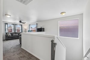 NE 44th St-S0108-050.jpg