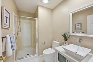 048_F8_5509 New Harbor Ct