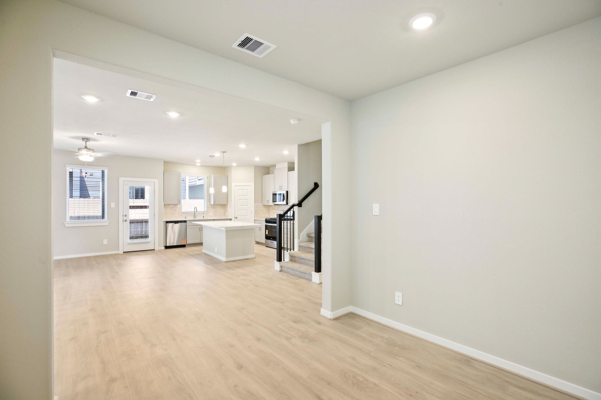 Houston - Kemah Crossing Townhome Collection - 551 Avisa Dr Kemah TX 77565 - 008