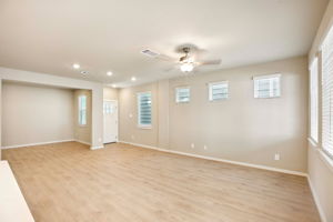 Houston - Kemah Crossing Townhome Collection - 551 Avisa Dr Kemah TX 77565 - 004