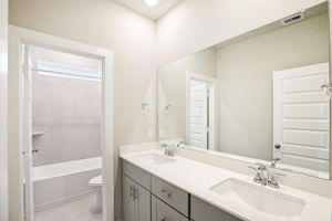 Houston - Kemah Crossing Townhome Collection - 551 Avisa Dr Kemah TX 77565 - 018