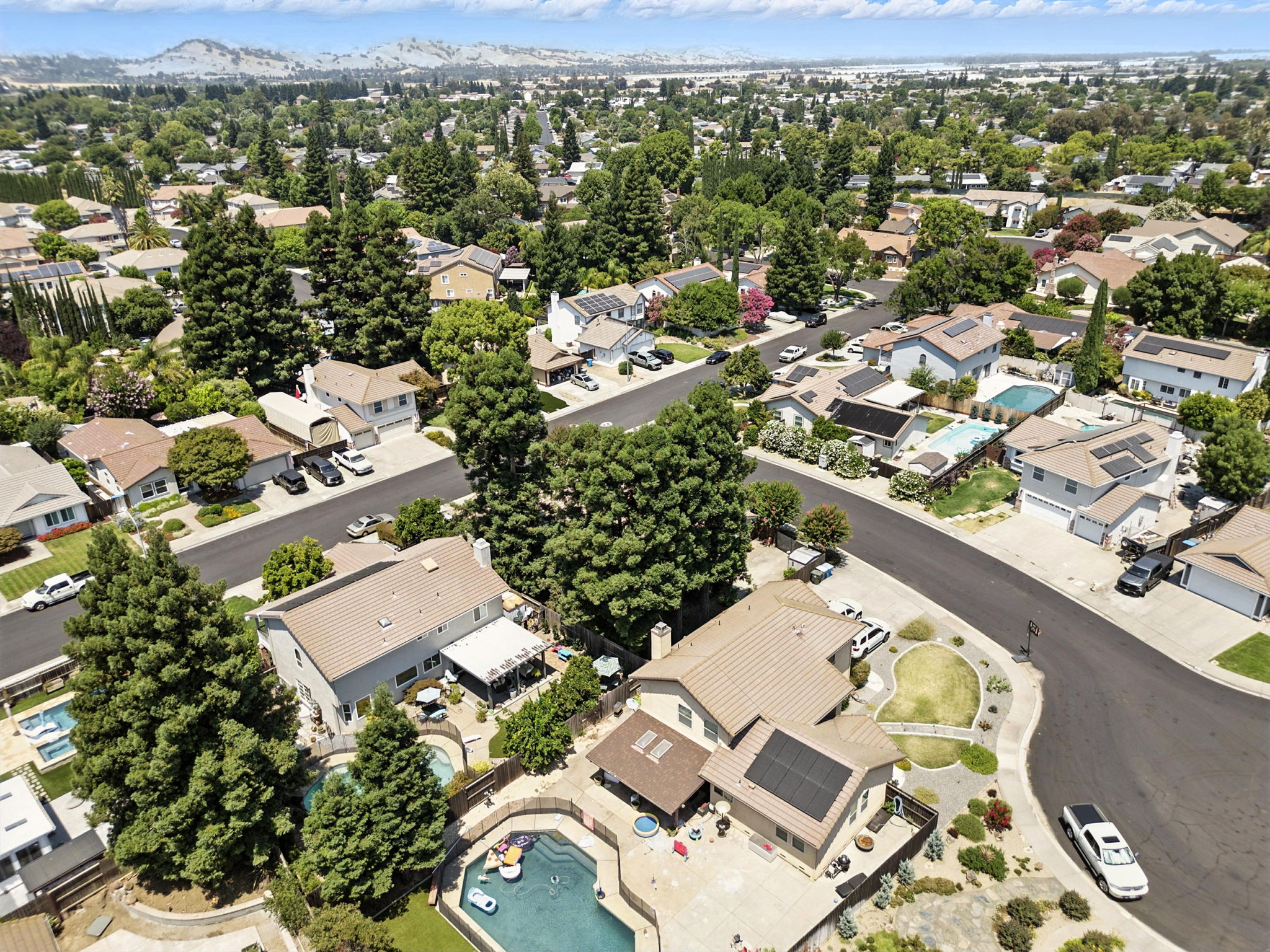 003_551 Stonewood Dr Aerials