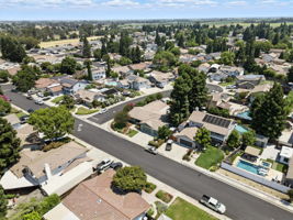 001_551 Stonewood Dr Aerials
