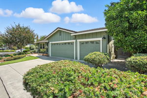 003_551 Stonewood Dr
