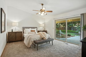 017_551 Stonewood Dr