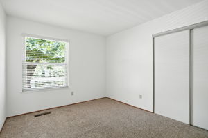 022_551 Stonewood Dr