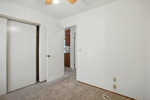 027_551 Stonewood Dr
